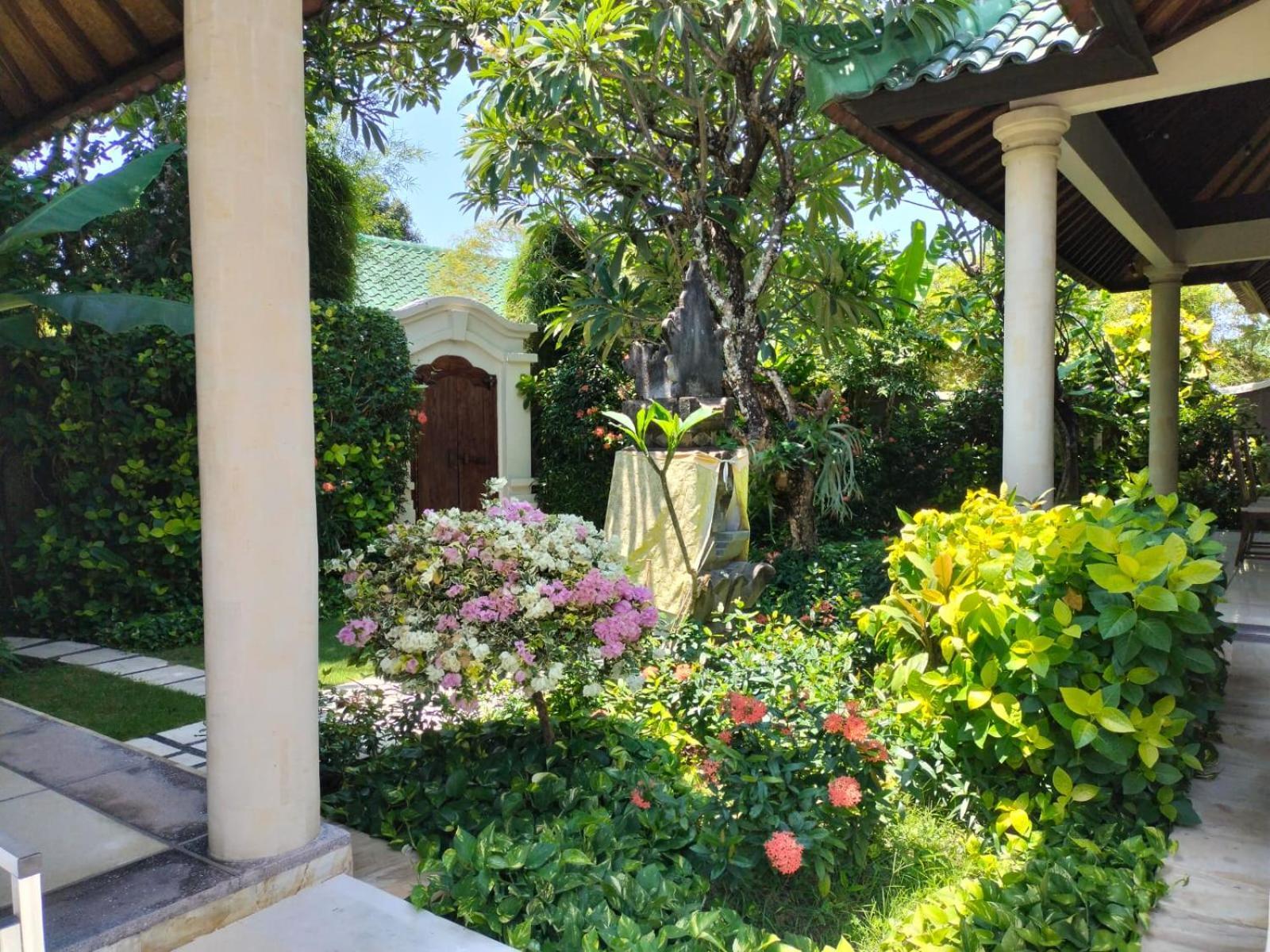 Villa Frangipani Sanur Esterno foto