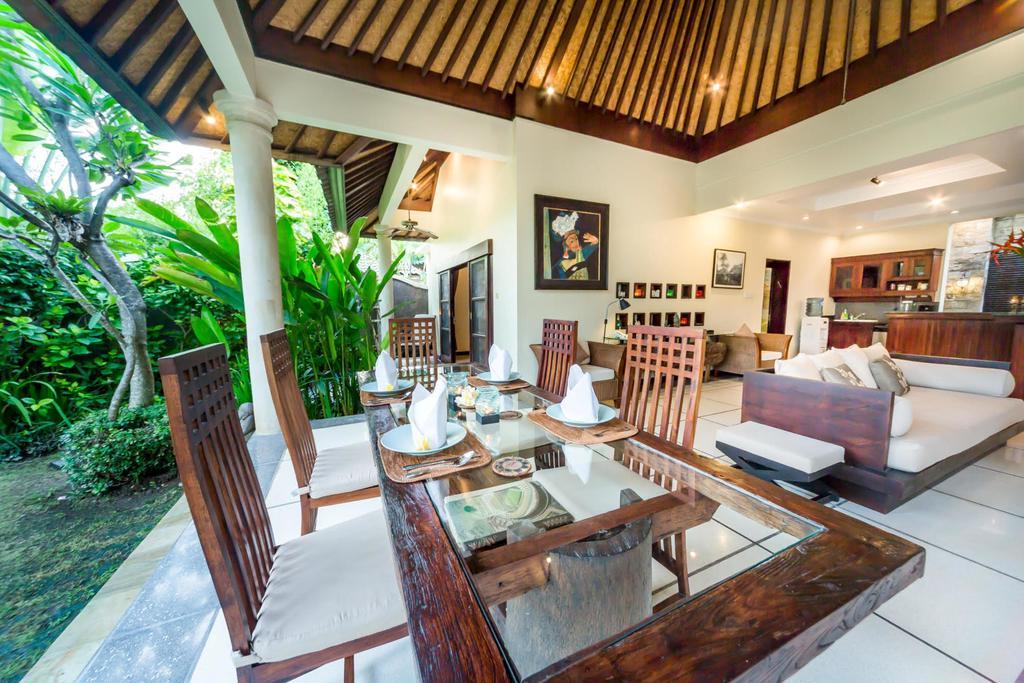 Villa Frangipani Sanur Esterno foto