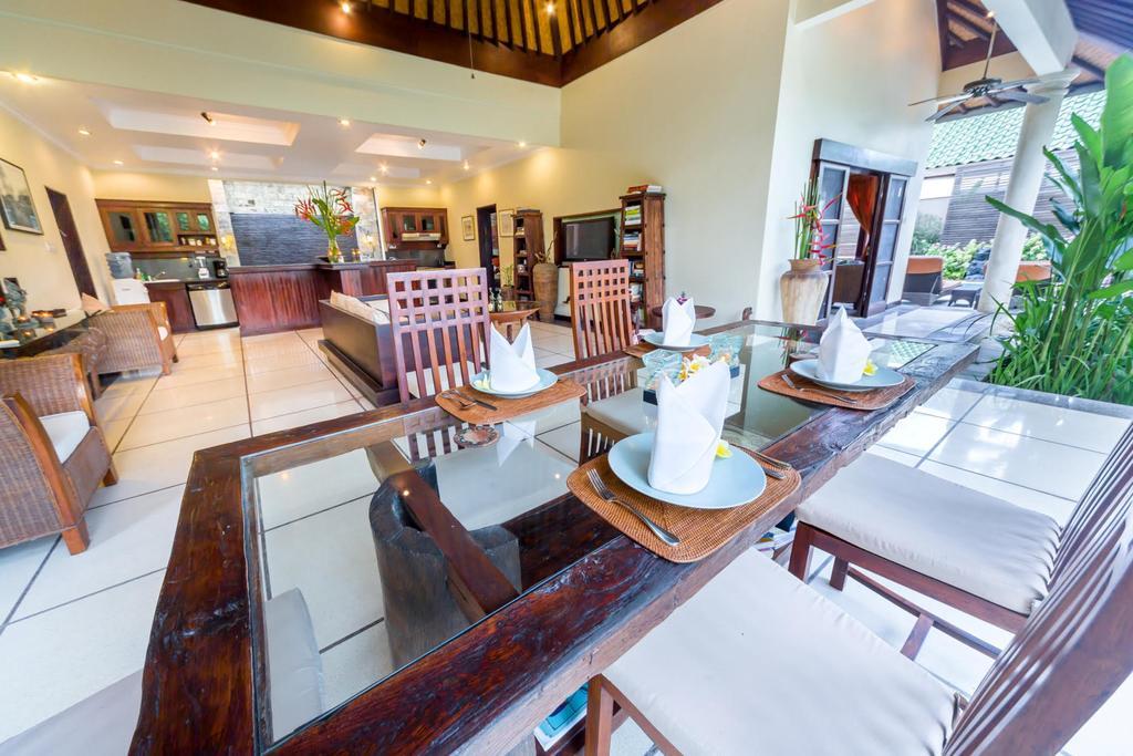 Villa Frangipani Sanur Esterno foto