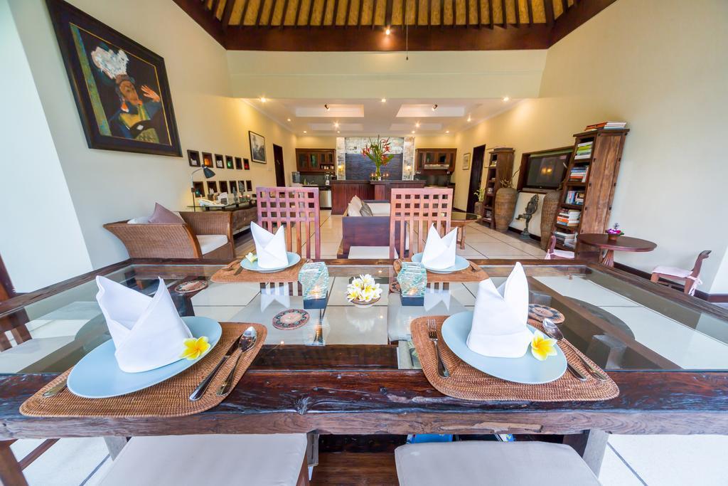 Villa Frangipani Sanur Esterno foto